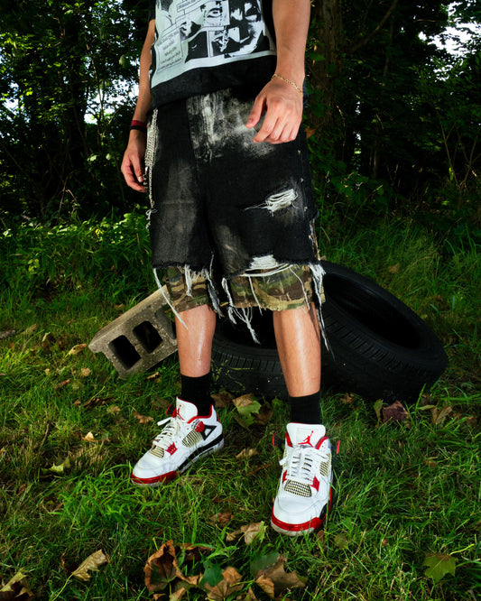 Thrashed Camo Jorts